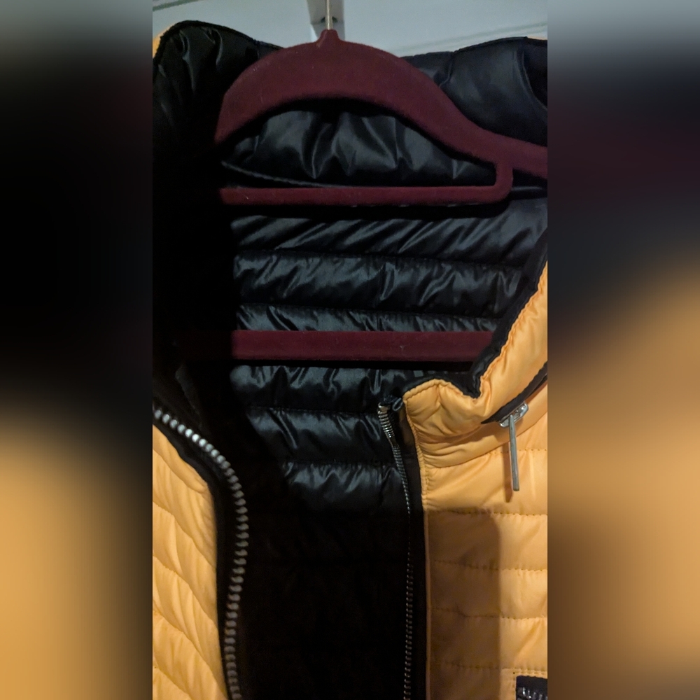 Reg $600 Williams & Kent Leather-Trimmed Quilted Jogger Puffy Jacket Size L - Picture 6 of 11